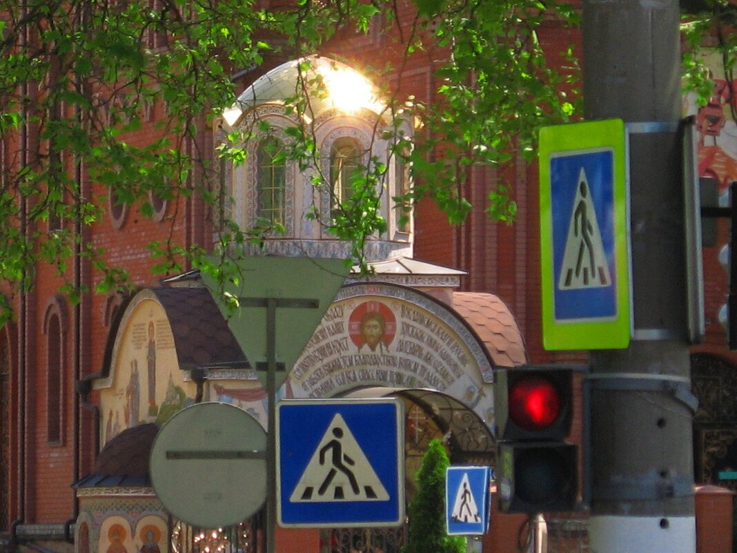 . - Александр Хоменко