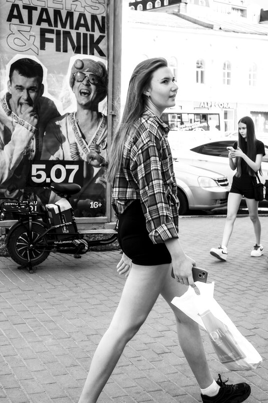 Прохожие... - Влад Никишин