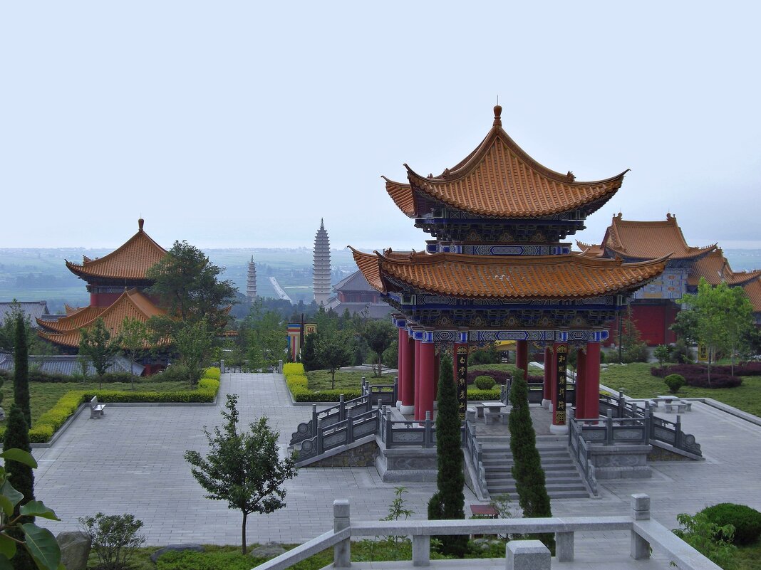 Буддийский монастырь Чуншэн в китайской провинции Юньнань. - unix (Илья Утропов)