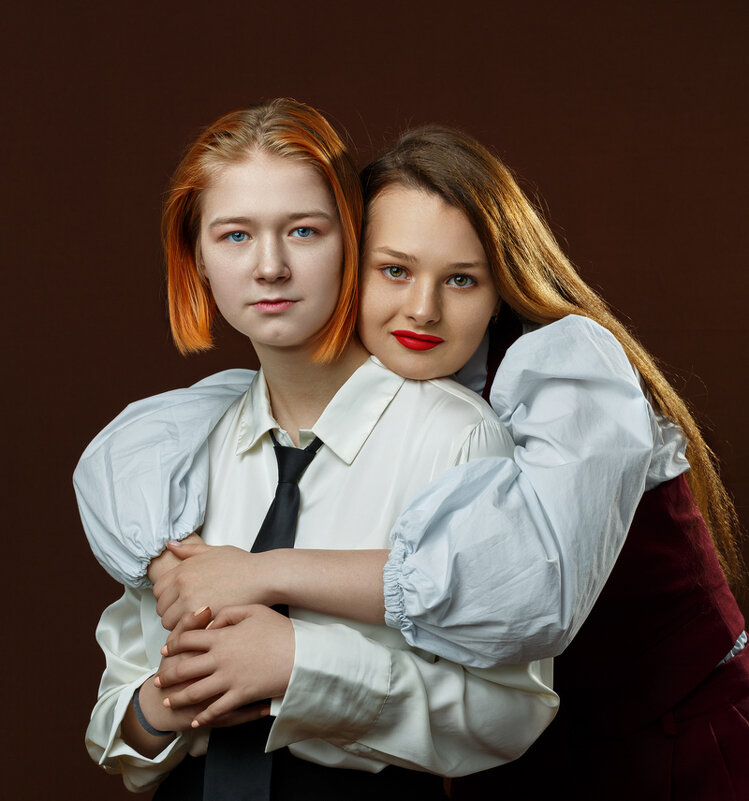 *** - Максим Баранцев