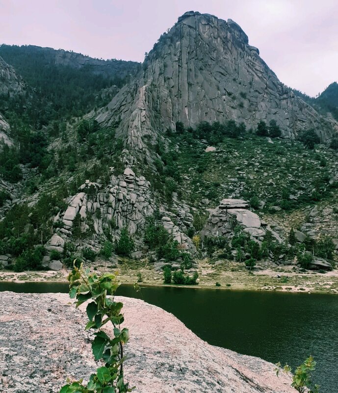 Гора Найза - Георгиевич 