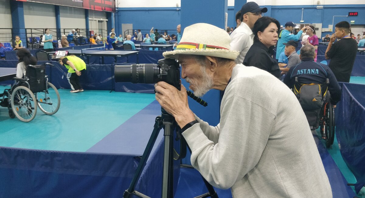 Сейчас птичка вылетит... - Андрей Хлопонин