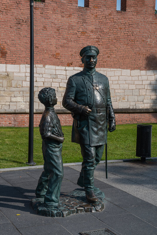 Памятник городовому. - Павел Катков