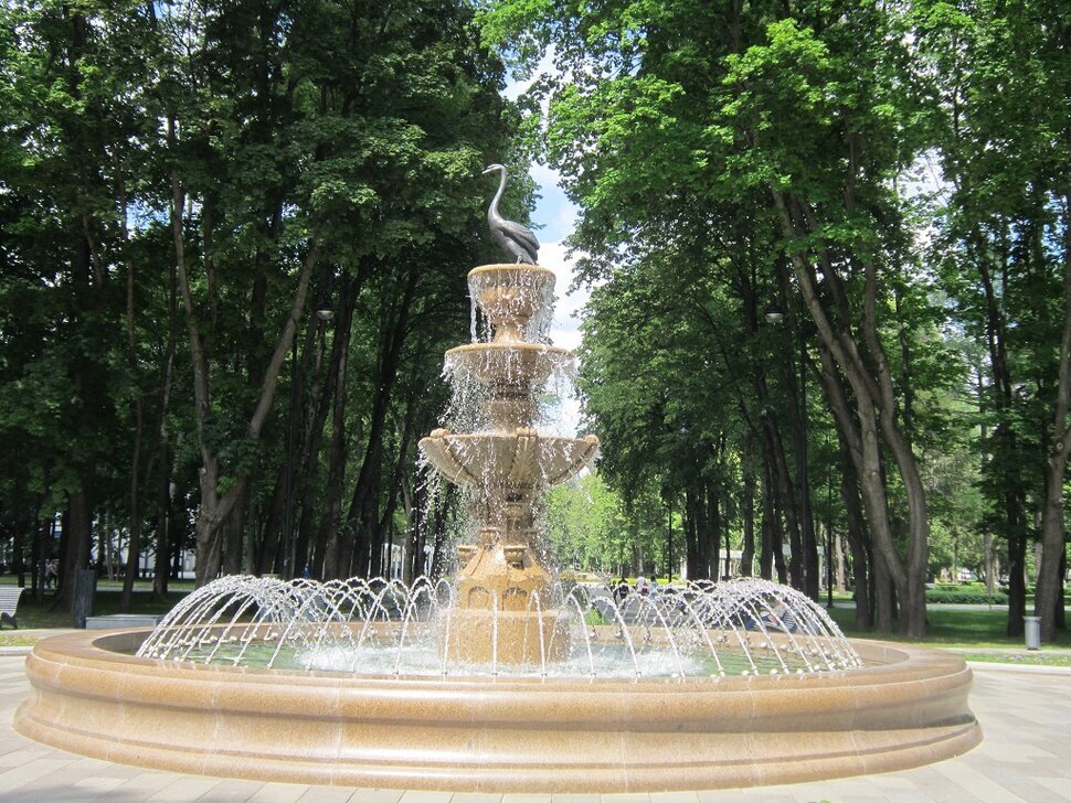 Фонтан с лебедем - Дмитрий Никитин