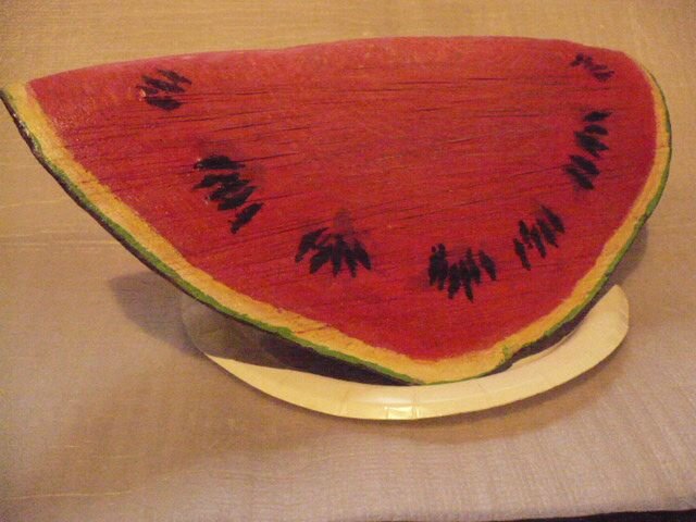 УГОЩАЙТЕСЬ ! :) (деревянная пластика) - Валерий Кокорев УГОЩАЙТЕСЬ ! :) (деревянная пластика) - Валерий Кокорев