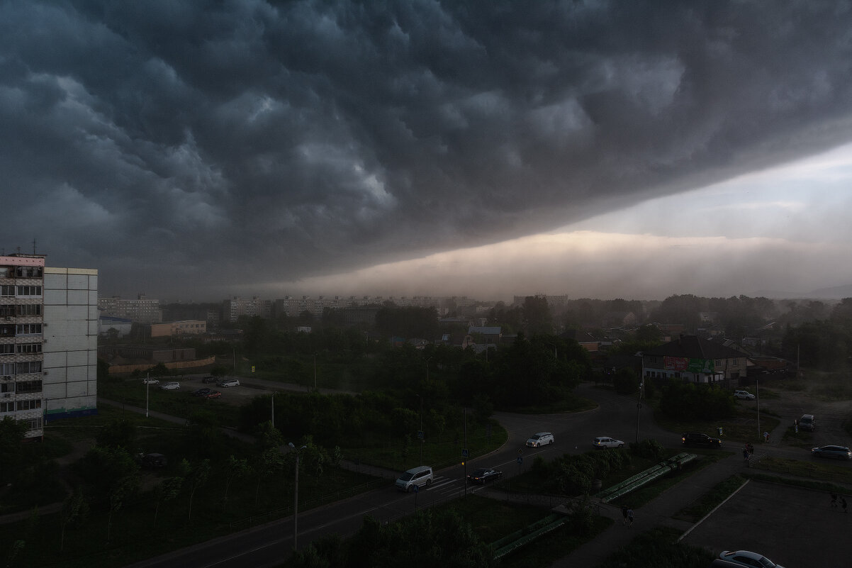 Хорошо так накрывает. - Виктор Иванович Чернюк Хорошо так накрывает. - Виктор Иванович Чернюк