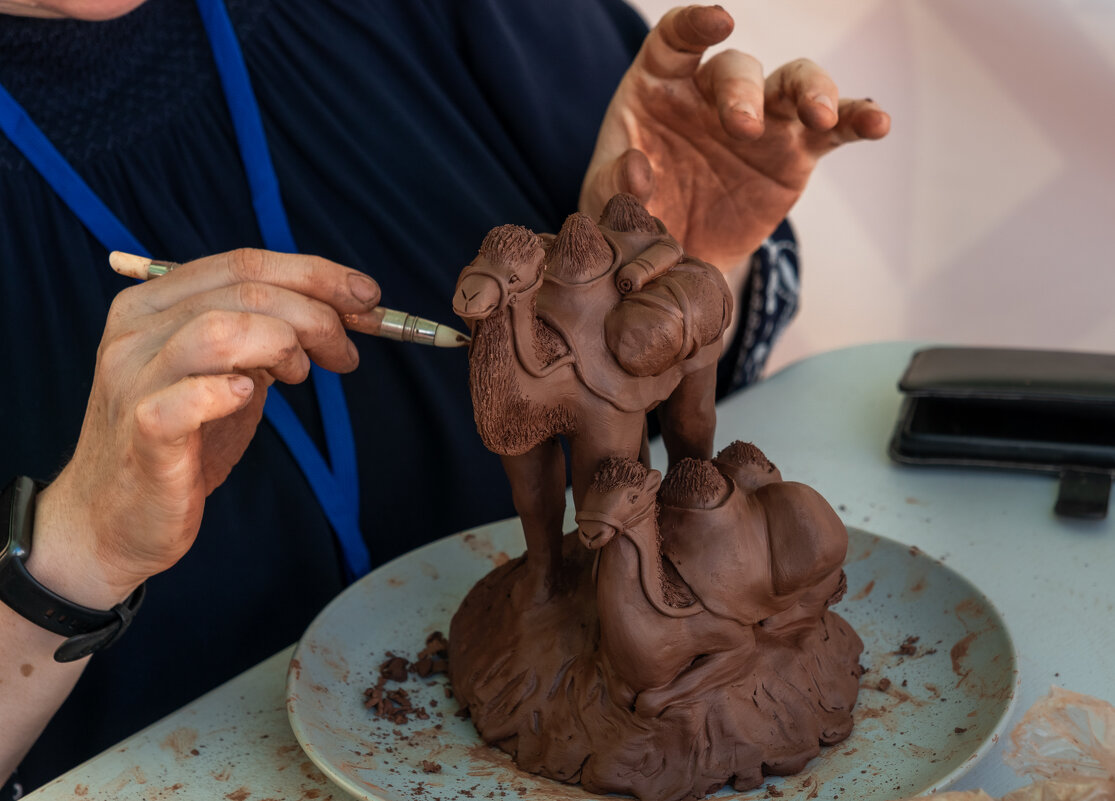 Мастер за работой - Игорь Николаев Мастер за работой - Игорь Николаев