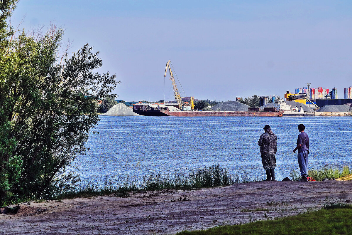 Июнь...Навигация в разгаре! - Владимир Июнь...Навигация в разгаре! - Владимир