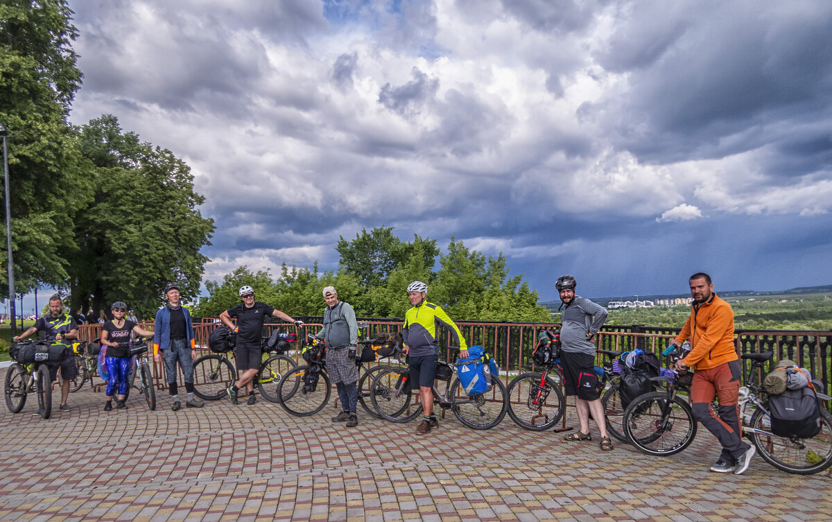 Прибыли в г. Владимир - Сергей Цветков Прибыли в г. Владимир - Сергей Цветков