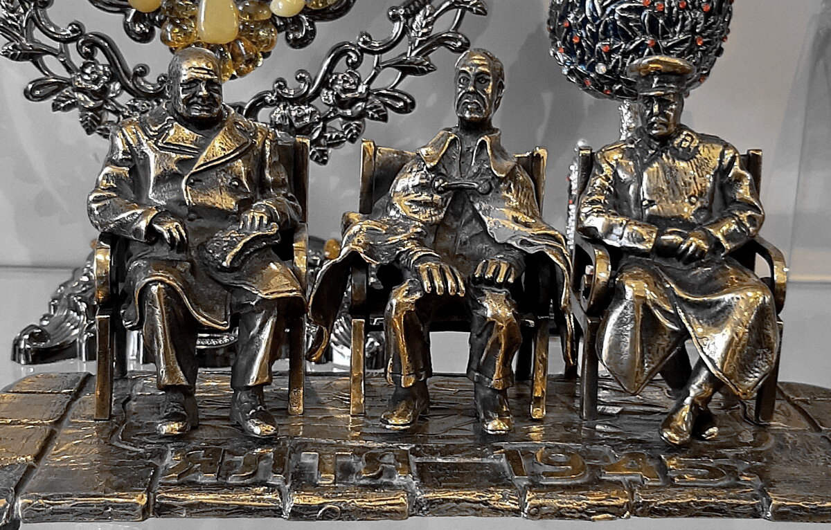 *** - Владимир Захаров