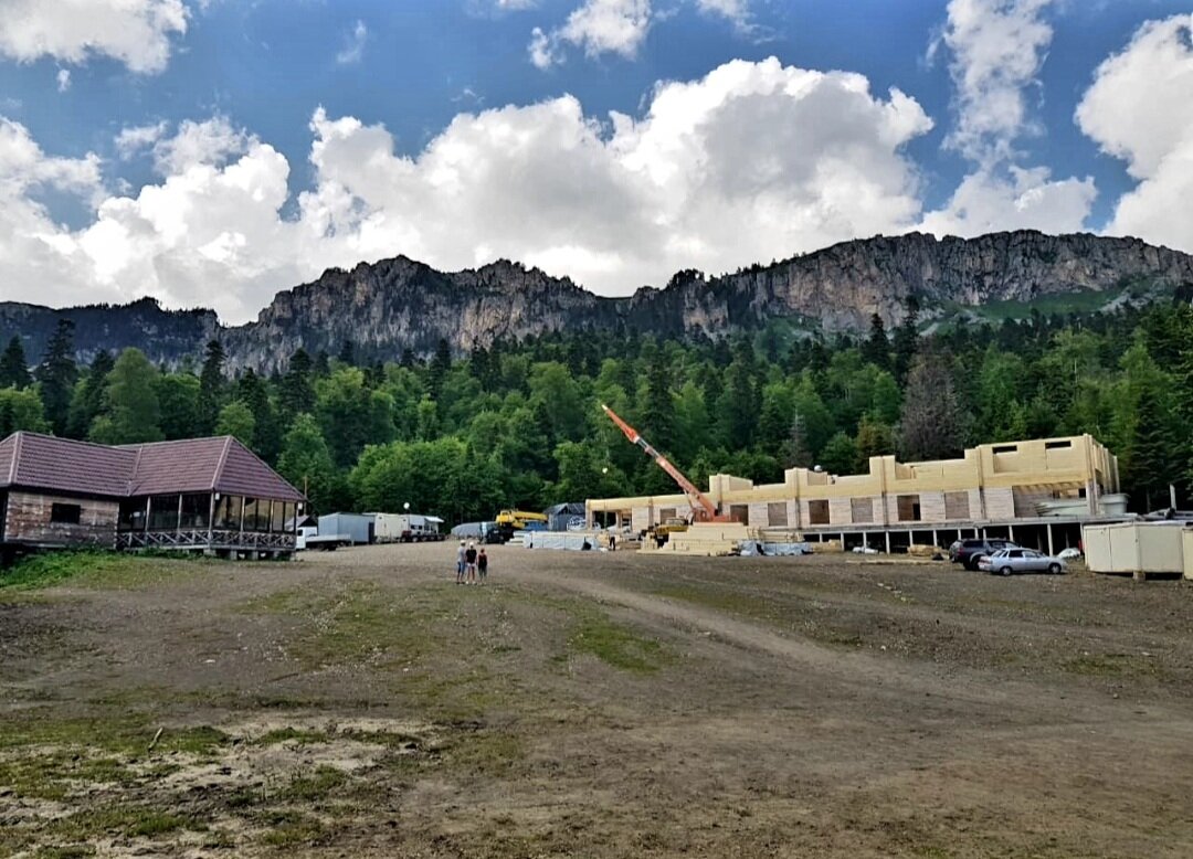 Яворова поляна - Tata Wolf