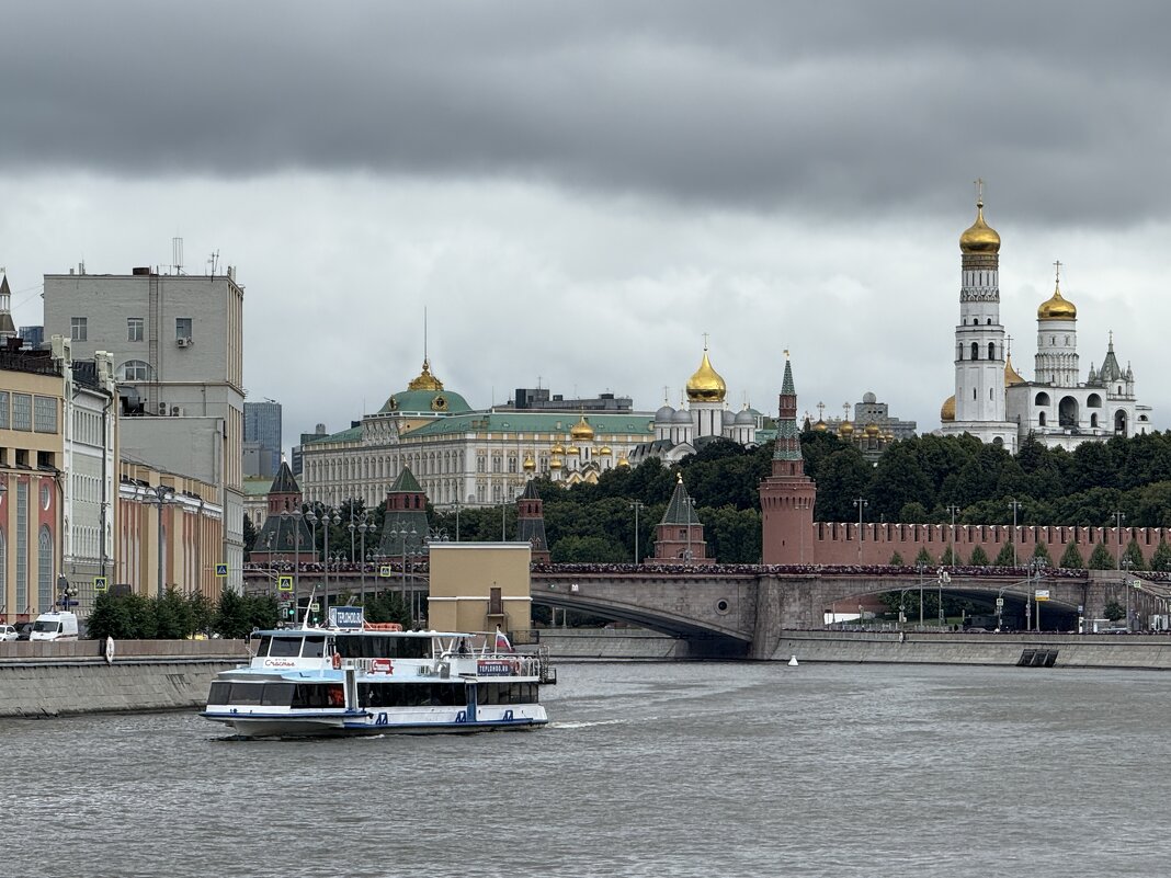 Московские пейзажи - <<< Наташа >>>