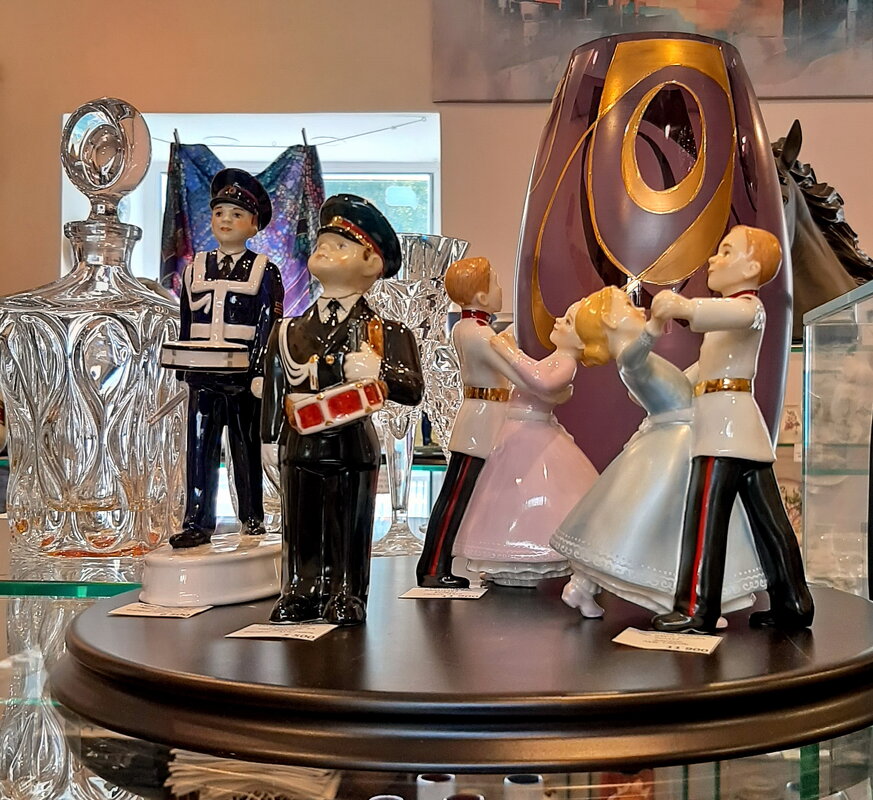 *** - Владимир Захаров