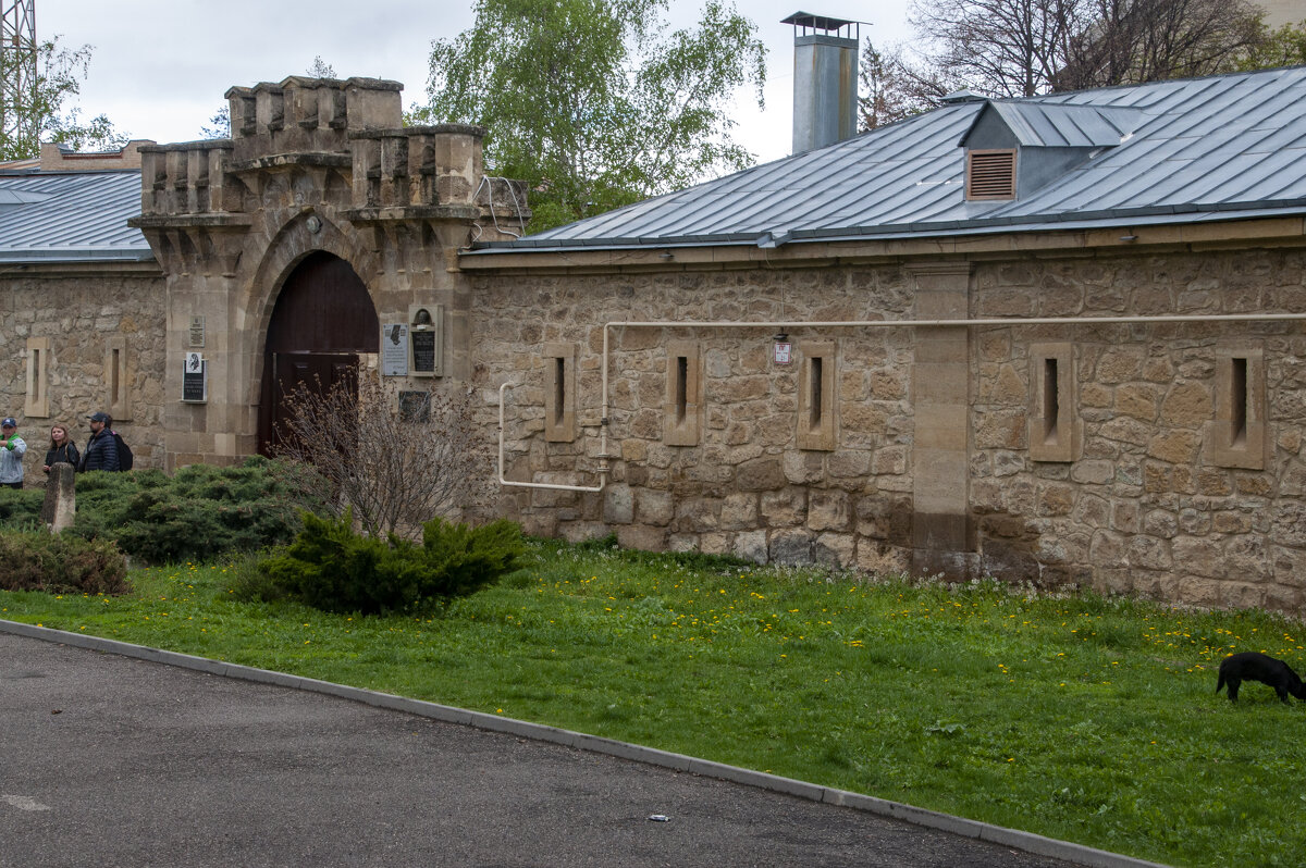 Стена Кисловодской крепости - Gen 