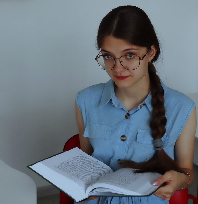 Выпускница - Надежда Парфенова Выпускница - Надежда Парфенова