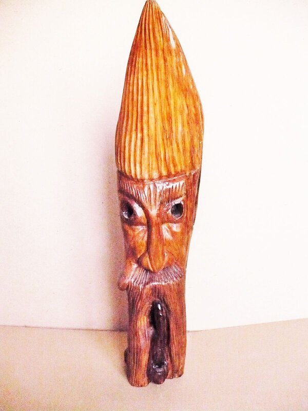 ГРЕНАДЁР. (деревянная пластика) г.Омск. 1982-й год. - Валерий Кокорев