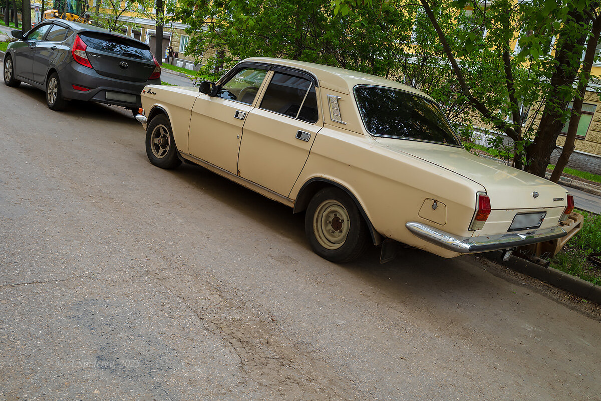 автомобиль ГАЗ 24-10 - Александр Синдерёв