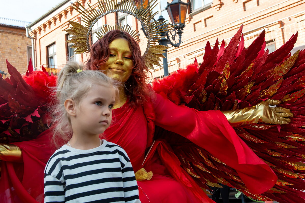 страннные взрослые - Виктор Орлов