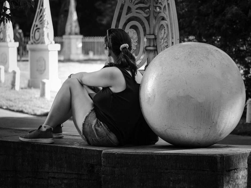 Про одиночество? - Магомед . Про одиночество? - Магомед .