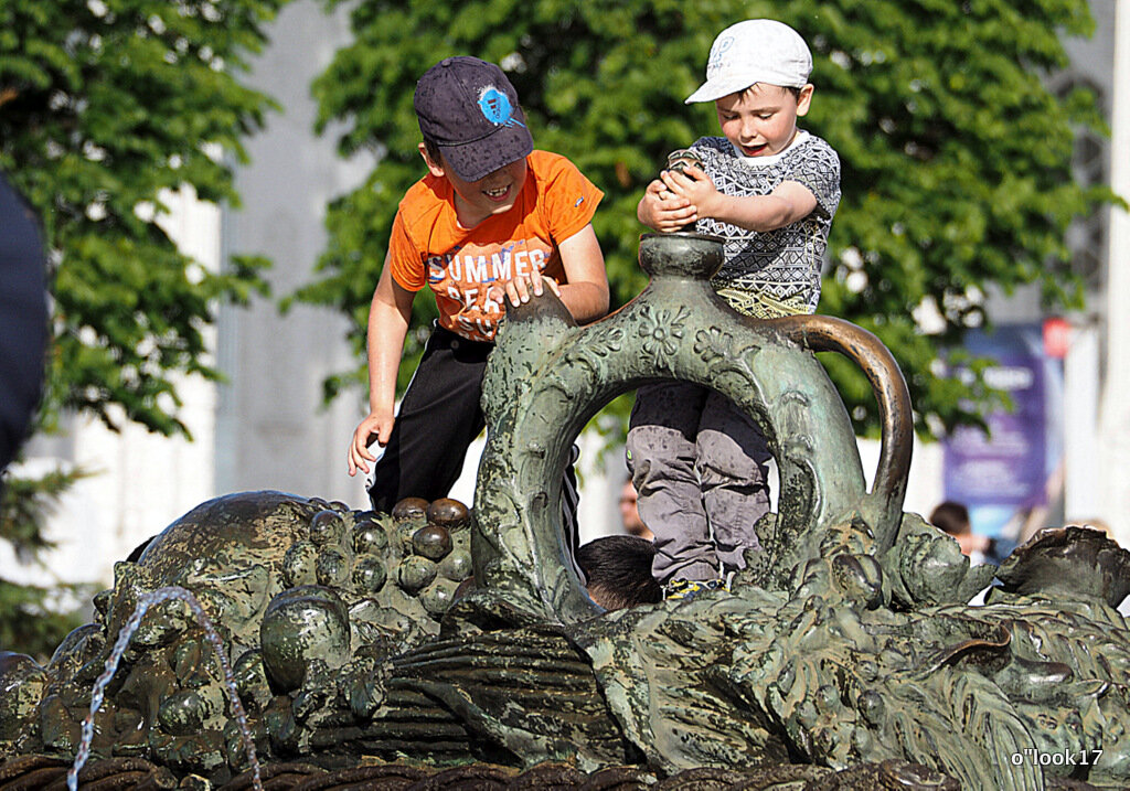 дети наше все - Олег Лукьянов