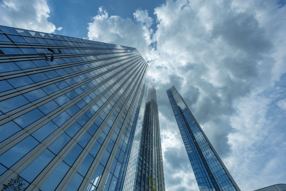 В небо! - Олег Дорошенко В небо! - Олег Дорошенко