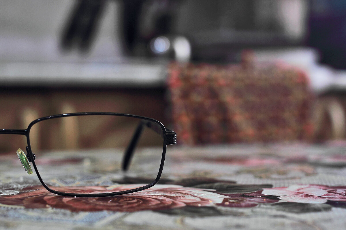 Очки - Юрий Гайворонскiий Очки - Юрий Гайворонскiий