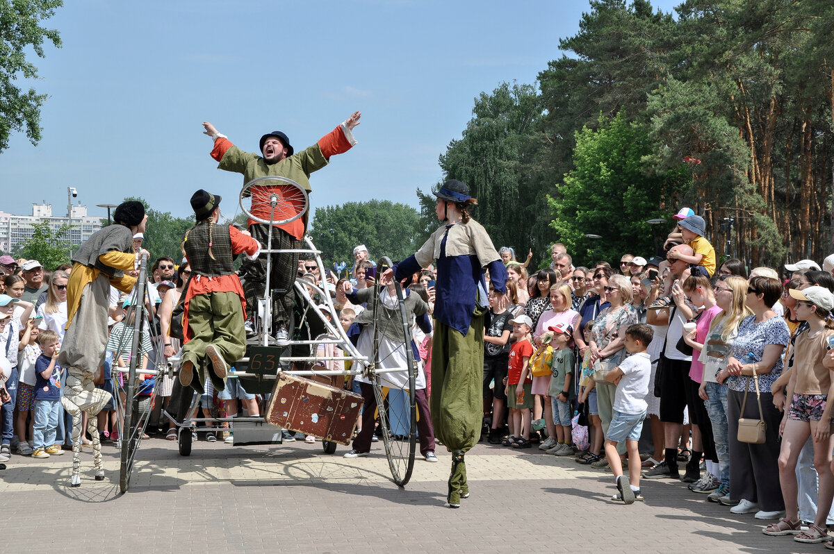 Уличный театр "Пластилиновый дождь" - Татьяна Машошина