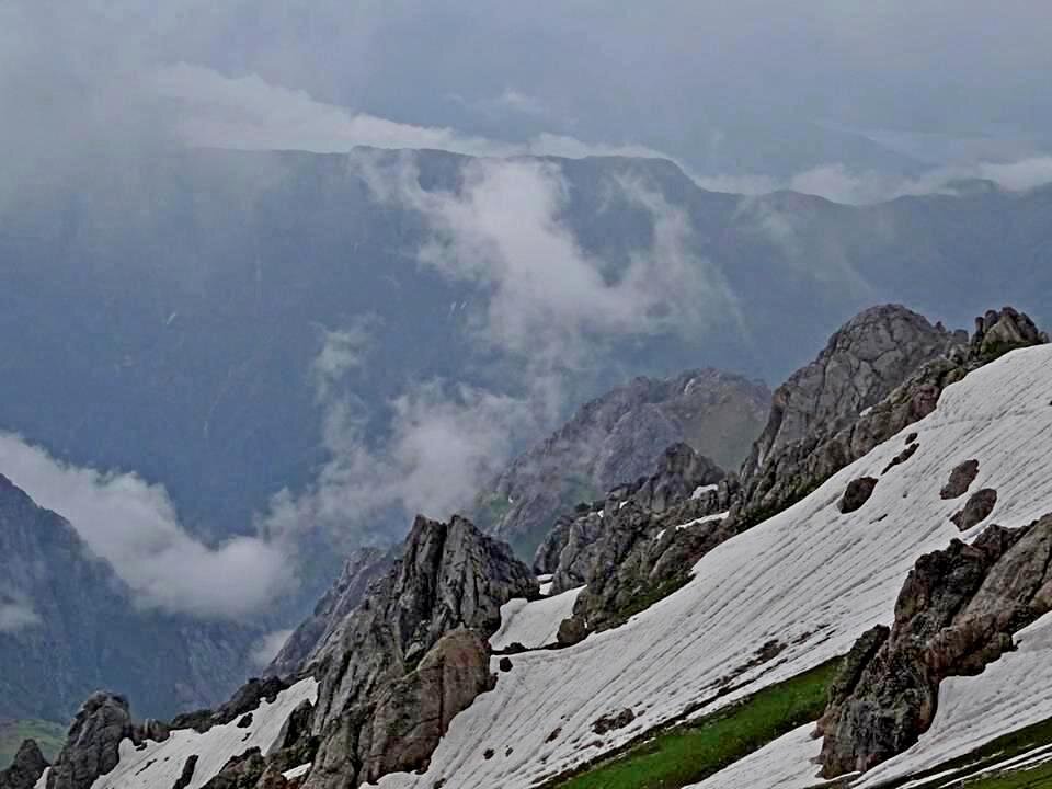 ПО ГОРАМ. - Виктор Осипчук