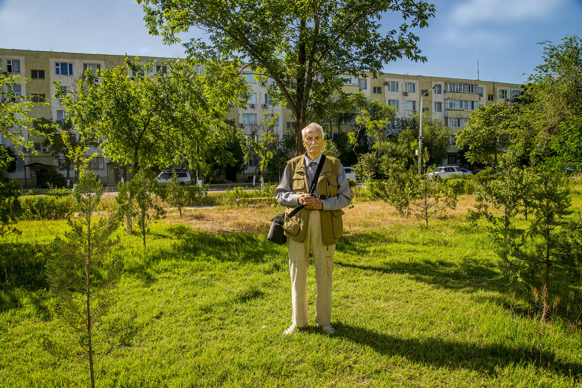 Прогулка - Анатолий Чикчирный