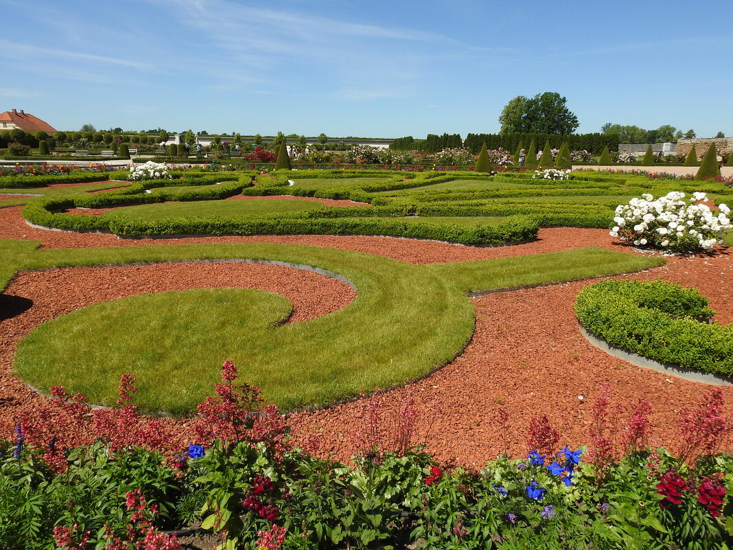 французский парк в Рундале - ИННА ПОРОХОВА французский парк в Рундале - ИННА ПОРОХОВА