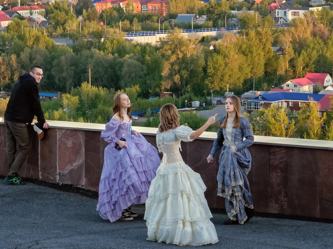 "Принц где-то там..." - Сергей Шатохин 