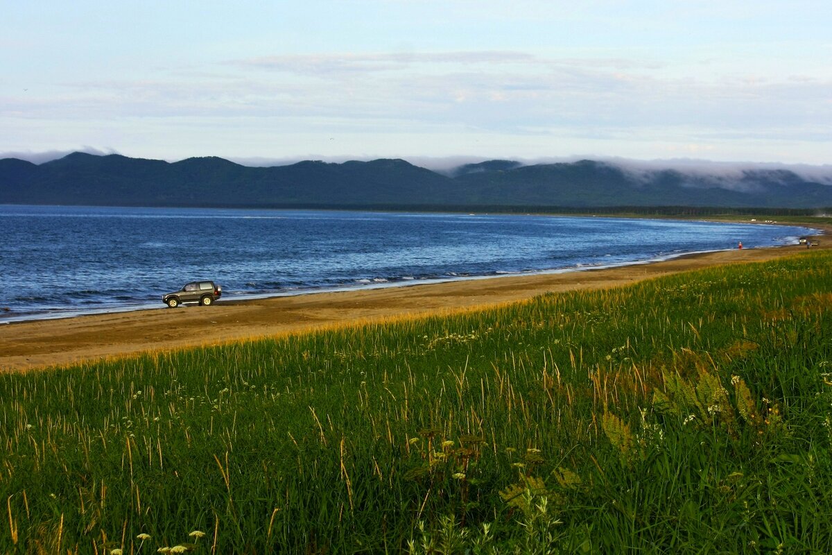 Утро на Охотском побережье - Юрий. Шмаков