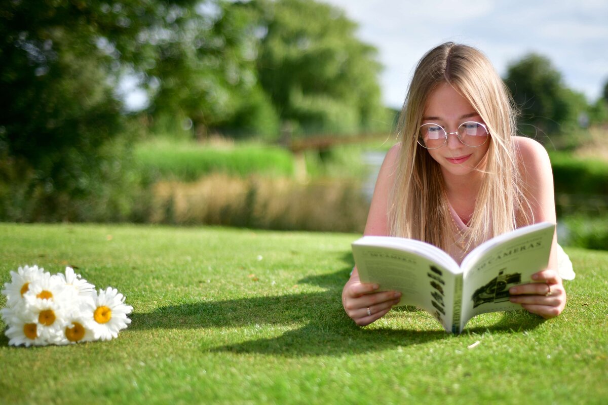 Lady A - Artjom Romanov