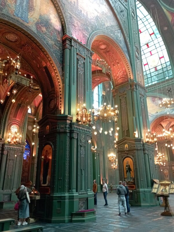 В храме - Елена Семигина