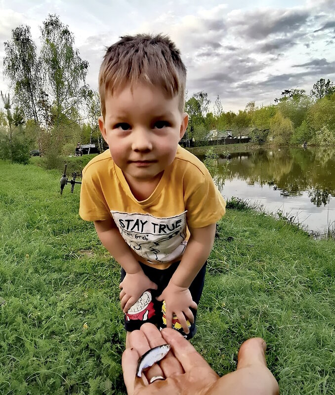 Тимофей на рыбалке. - Ольга Довженко Тимофей на рыбалке. - Ольга Довженко