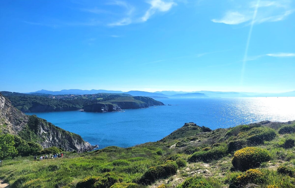 Голубые дали.. - Василий 