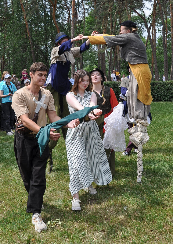 Портрет вручён. Спектакль завершён. - Татьяна Машошина Портрет вручён. Спектакль завершён. - Татьяна Машошина