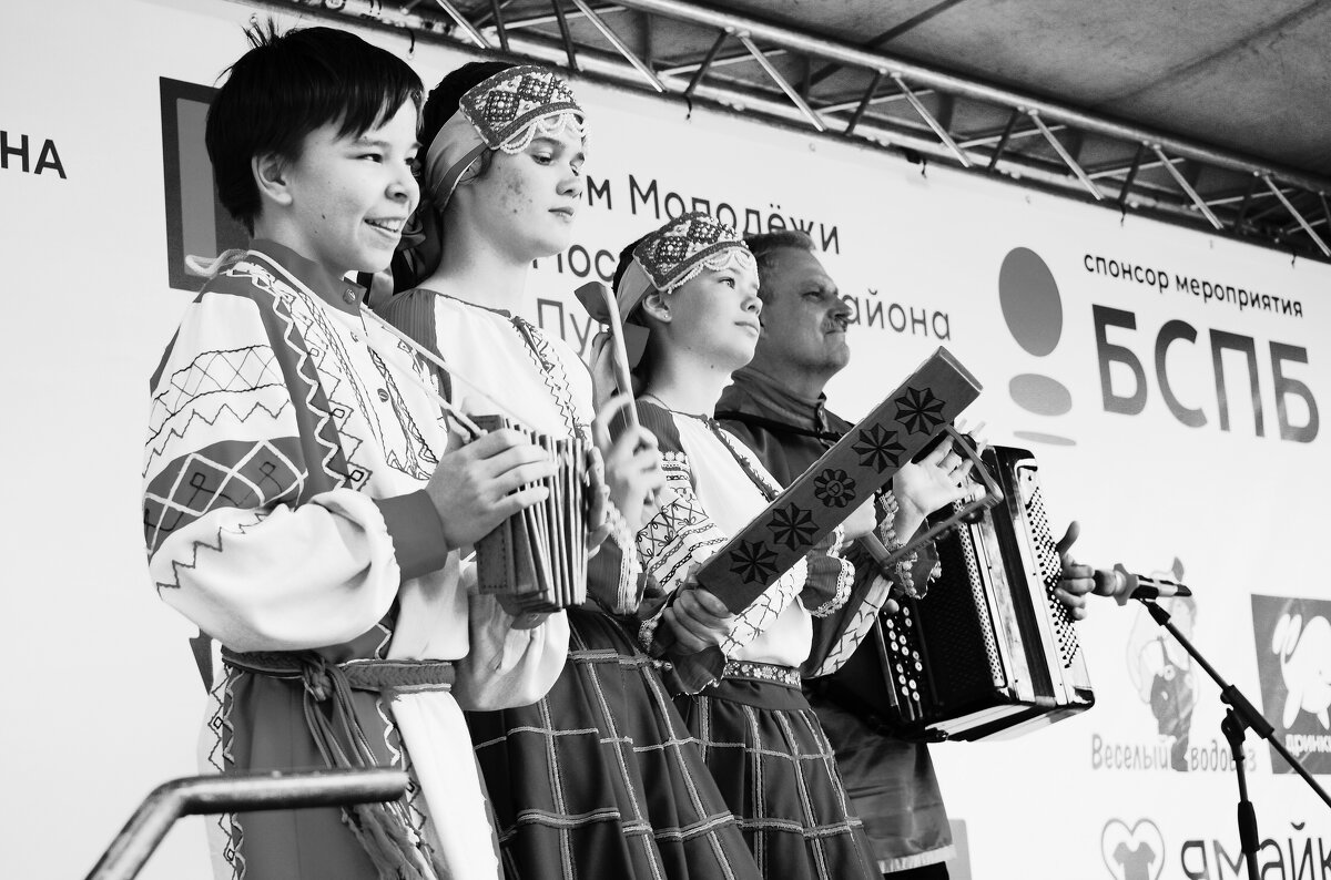 ПЕВУНЫ - Виктор Никитенко