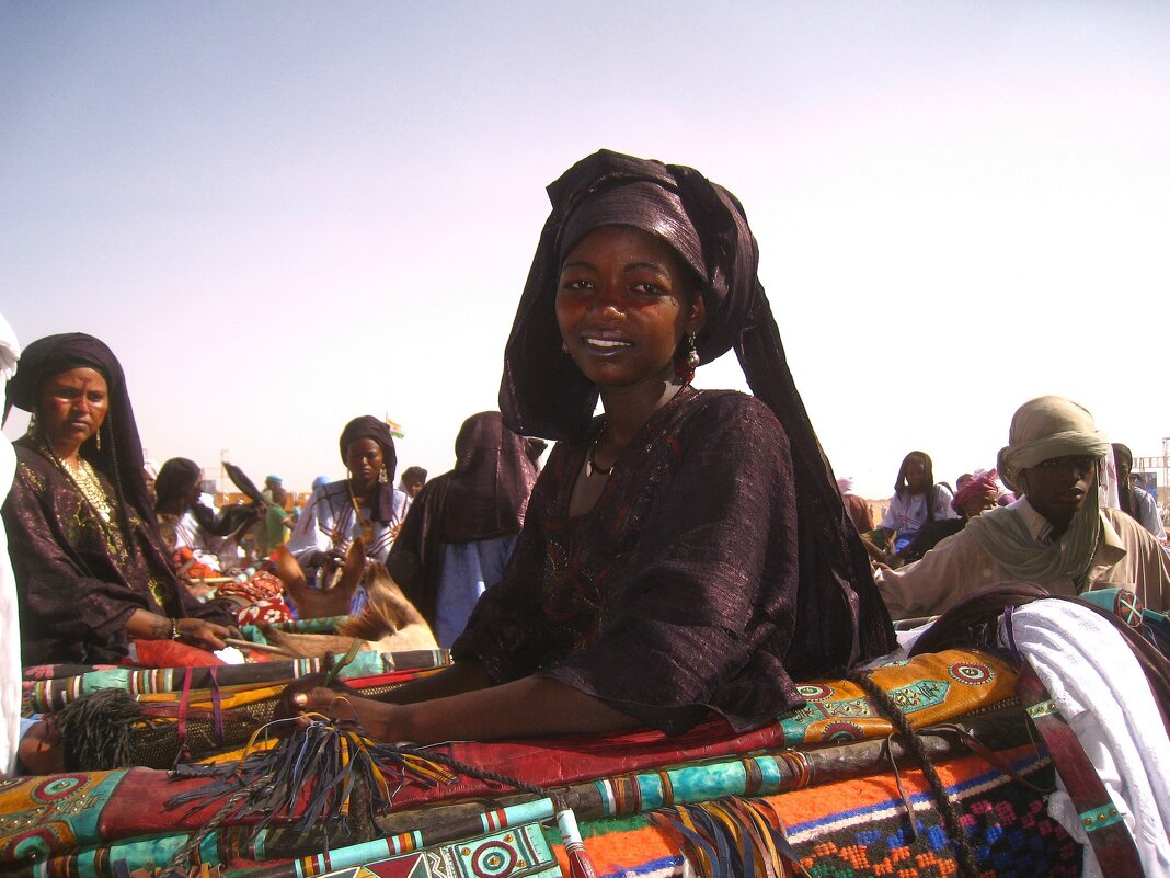 Туарегская девушка. - unix (Илья Утропов) Туарегская девушка. - unix (Илья Утропов)