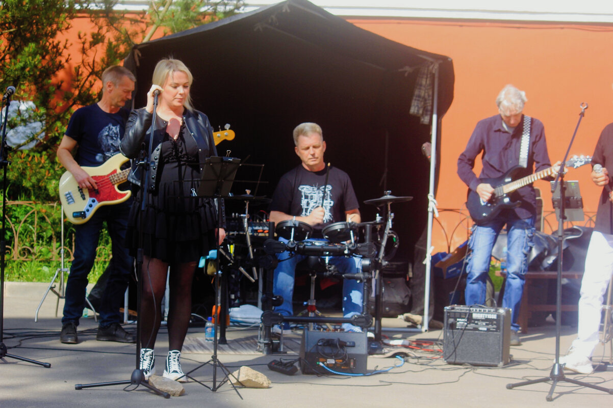 рок-группа "РЕВАНШ". - Сергей Кочнев