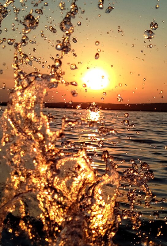 Закат на берегу - светлана льдокова