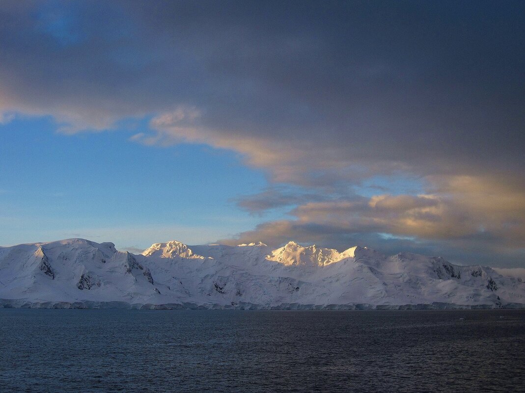 Луч солнца золотого... - unix (Илья Утропов)