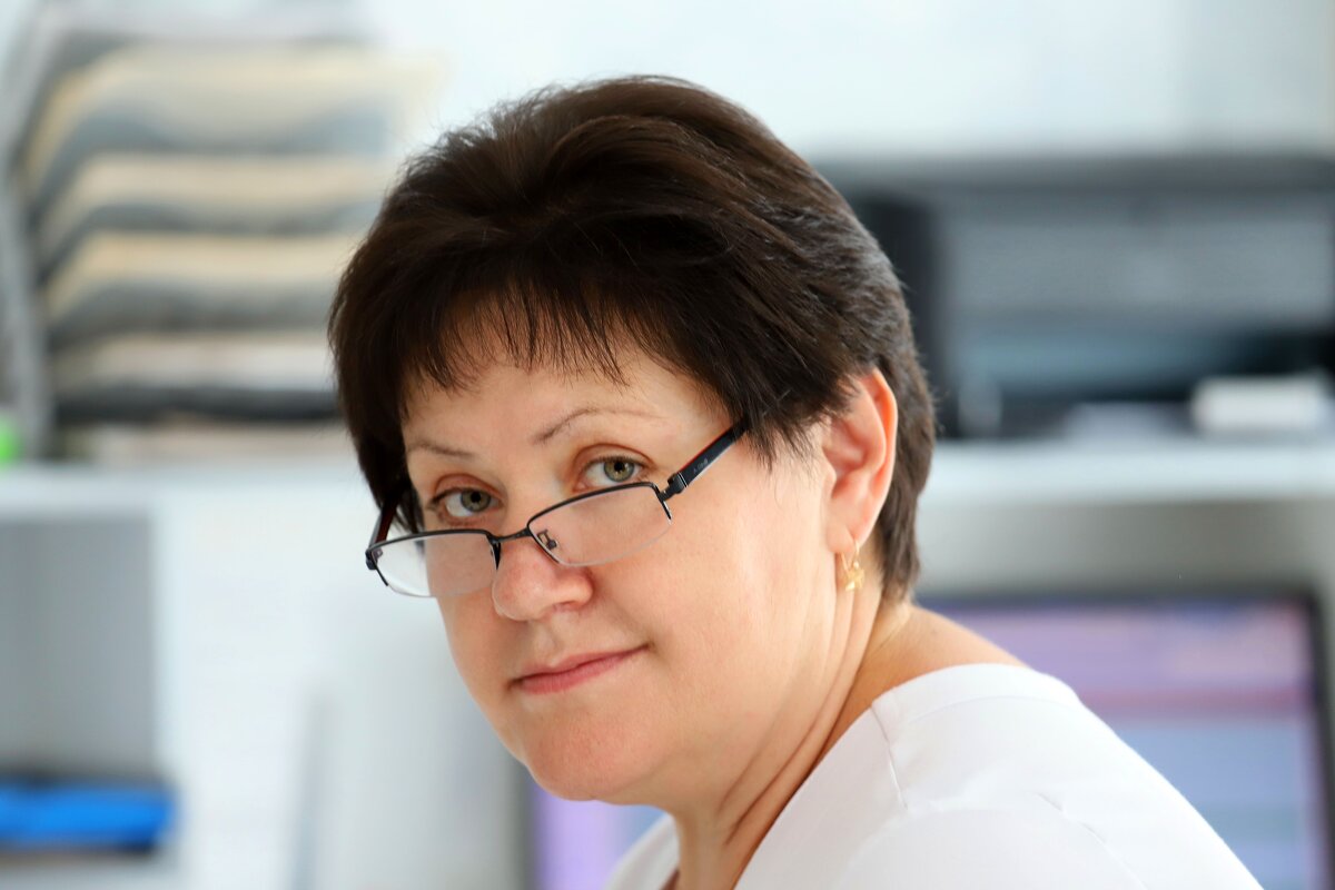 AR - Андрей Л. В.