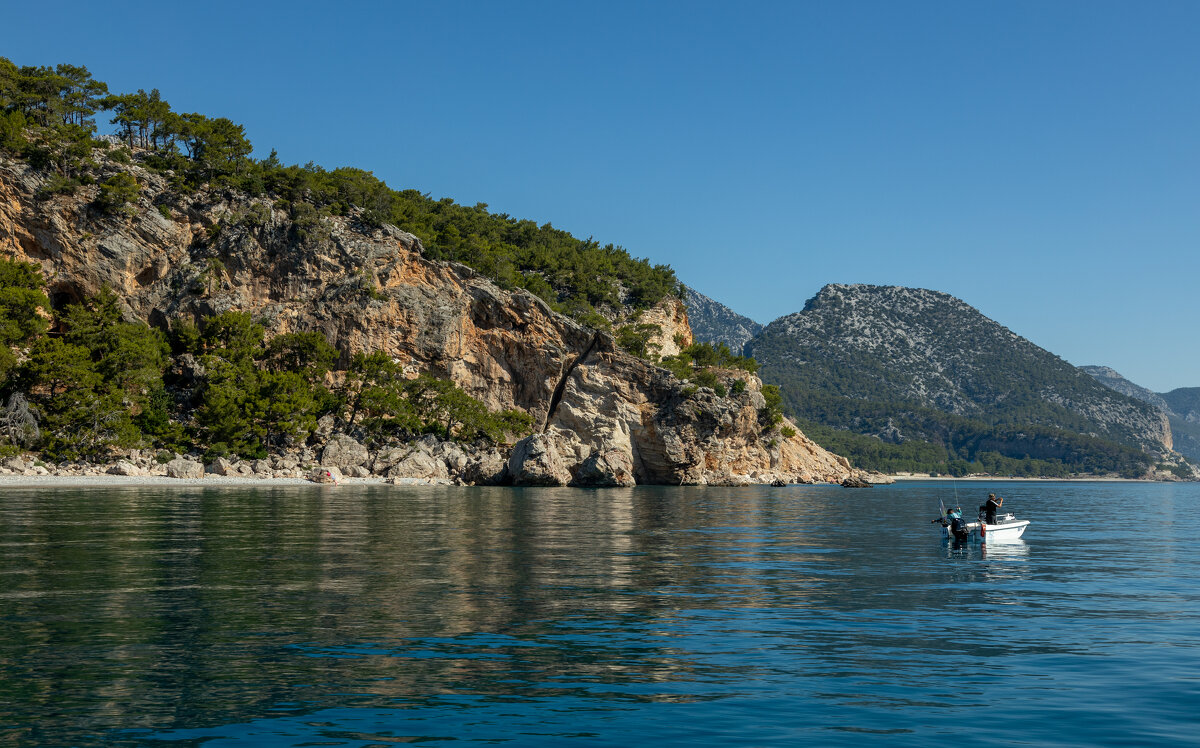 Про море. - Yuri Chudnovetz