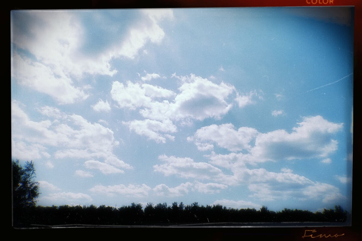 Небо, на озере Подборное - Игорь Солдаткин