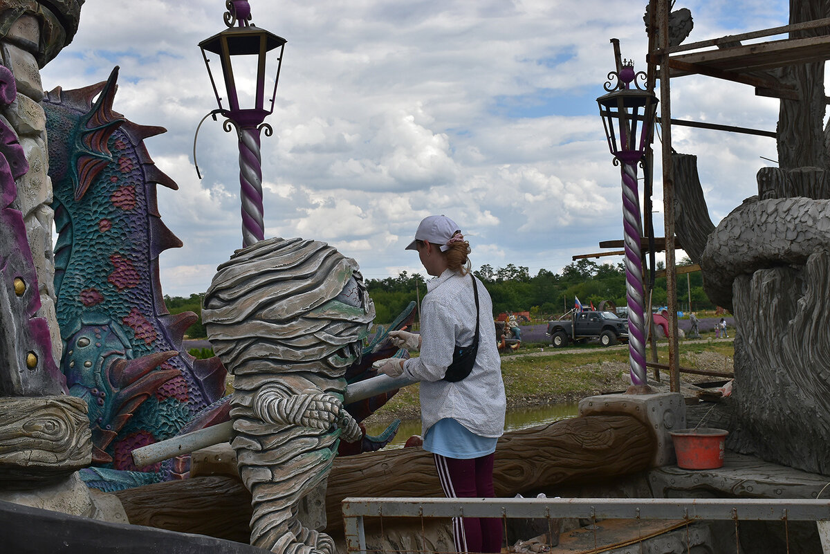Создатели сказочных шедевров - Александр 