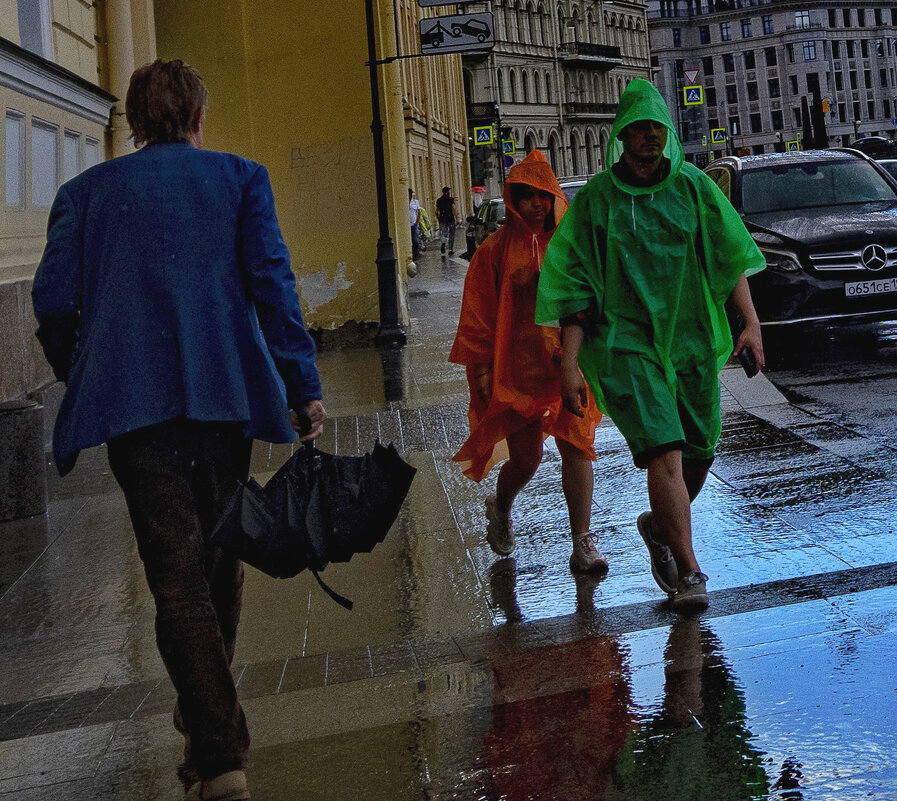 *** - Александр Русинов