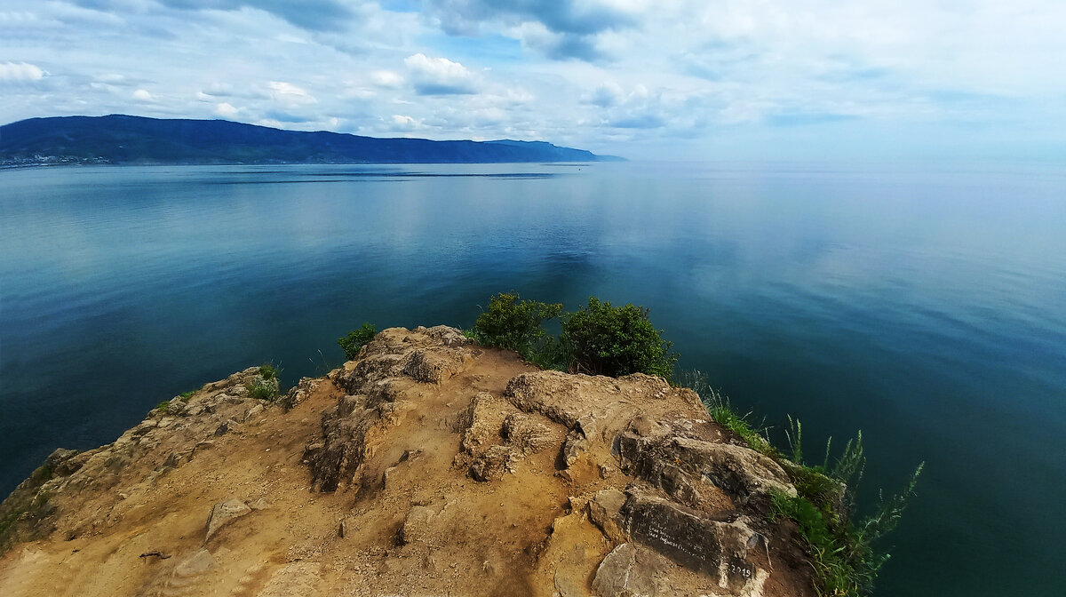 Байкал. Слюдянка. Култук. Скала Шаманка. - Надежда Чернецкая