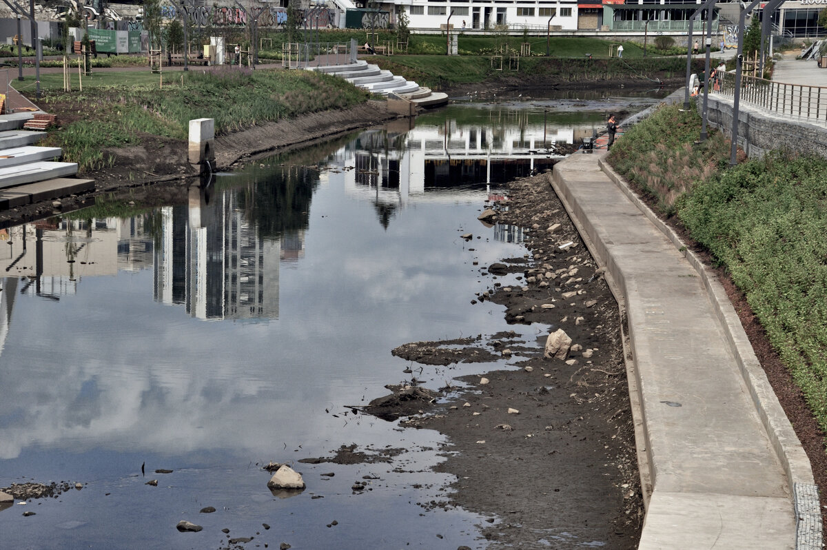 *** - Сергей Сергеев