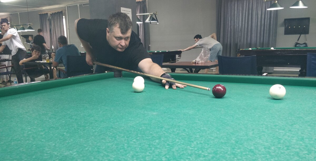 Игра - Андрей Хлопонин